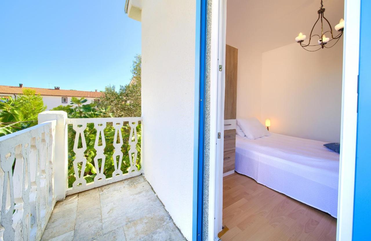 Apartment Drazana Veglia Exterior foto